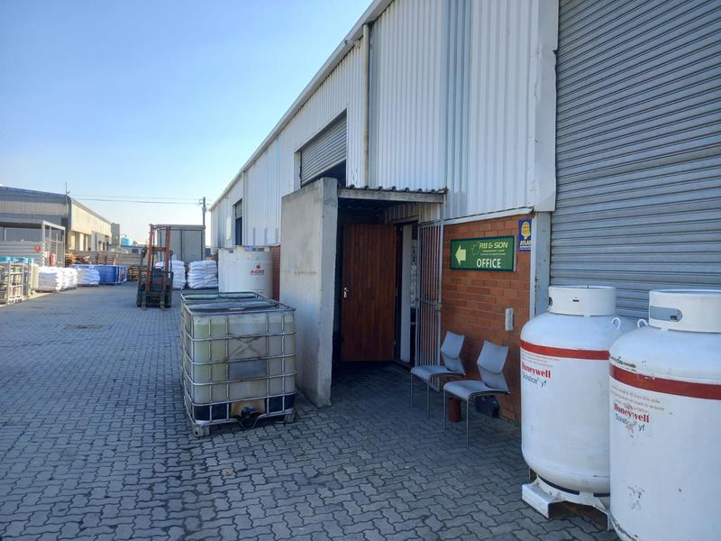 To Let commercial Property for Rent in Perseverance Industrial Eastern Cape